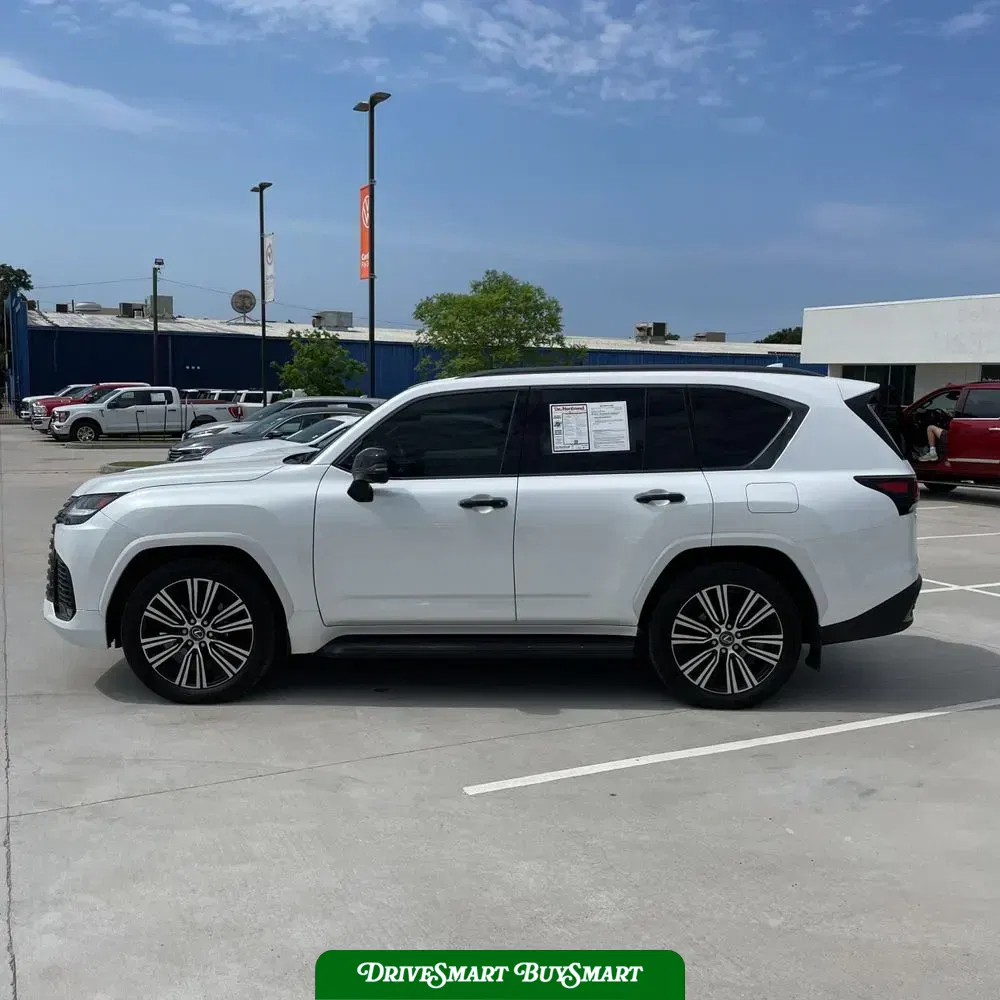 2024 Lexus LX 600 Luxury