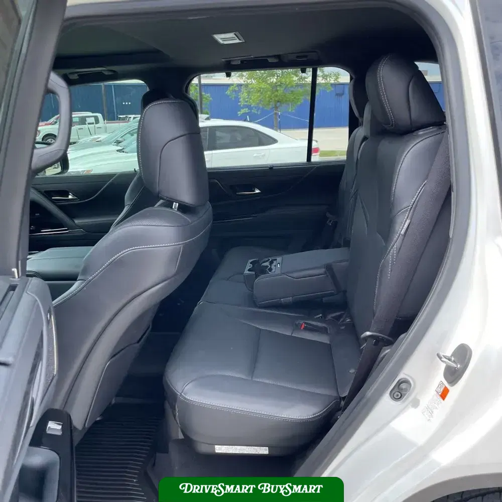 2024 Lexus LX 600 Luxury