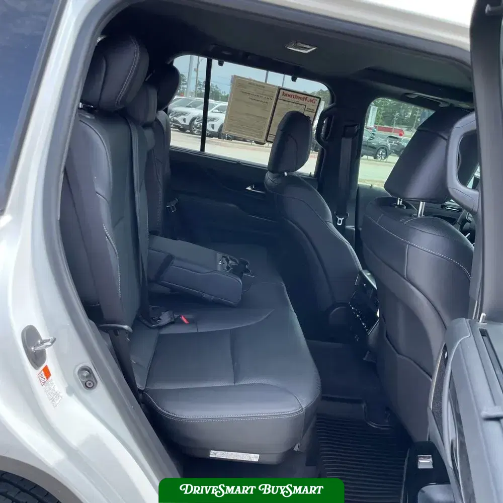 2024 Lexus LX 600 Luxury