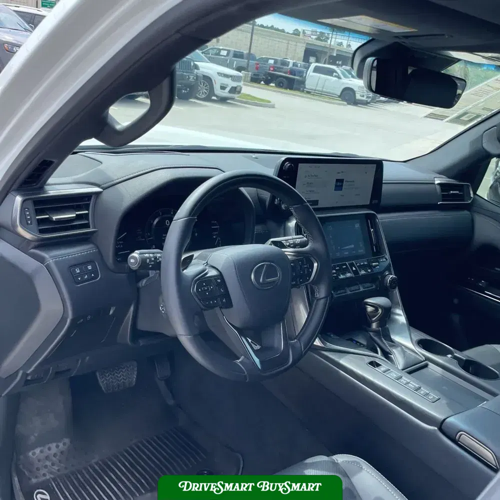 2024 Lexus LX 600 Luxury