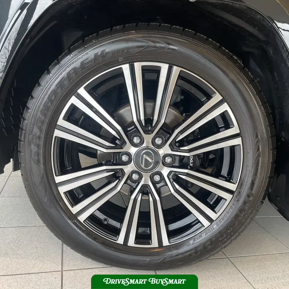 2024 Lexus LX 600 Luxury