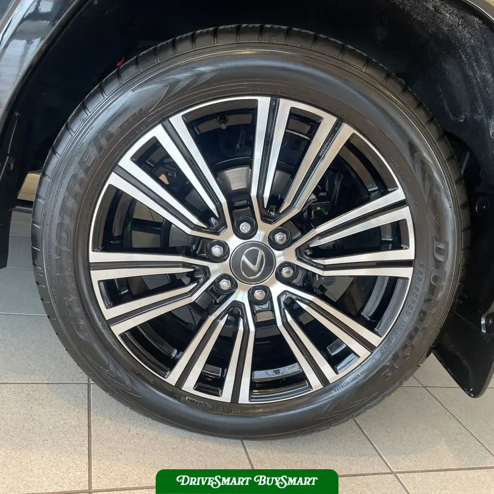 2024 Lexus LX 600 Luxury