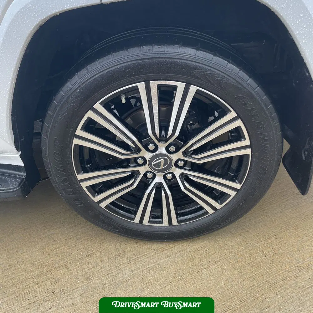 2022 Lexus LX 600 Luxury