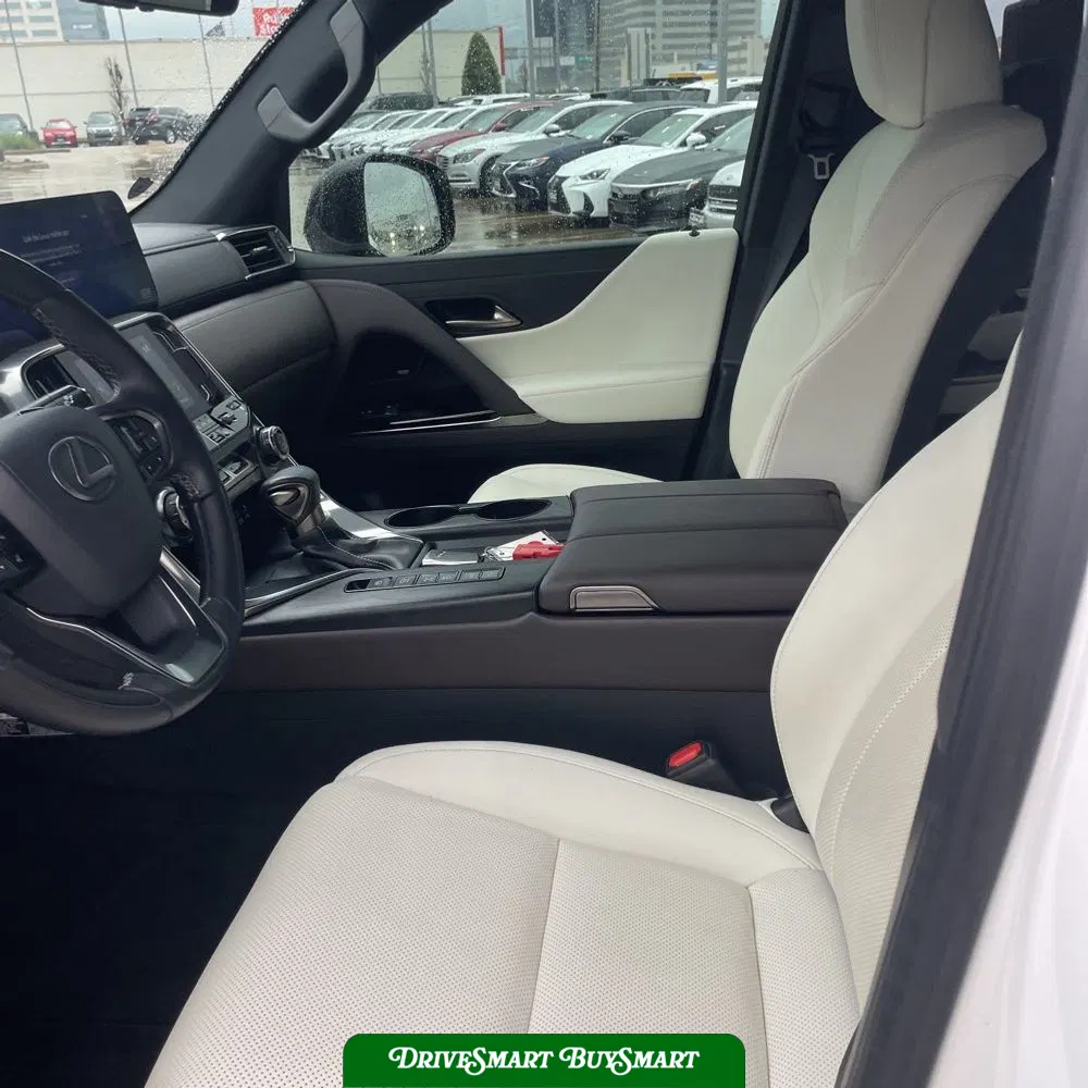 2022 Lexus LX 600 Luxury
