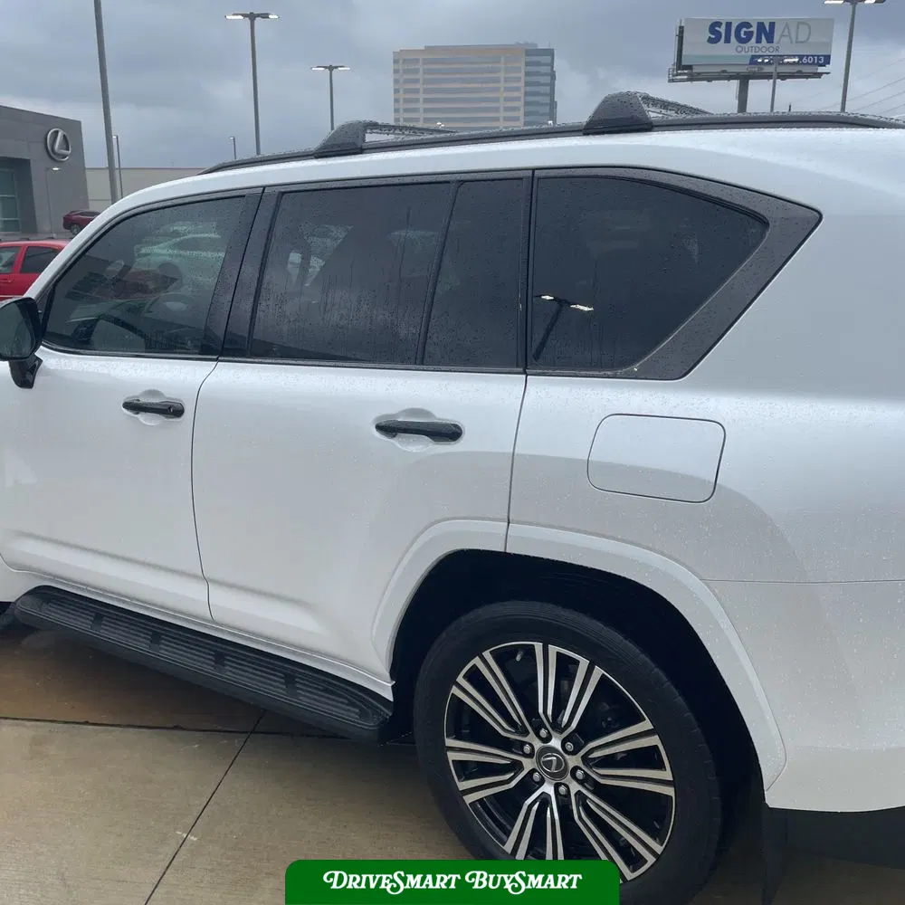 2022 Lexus LX 600 Luxury