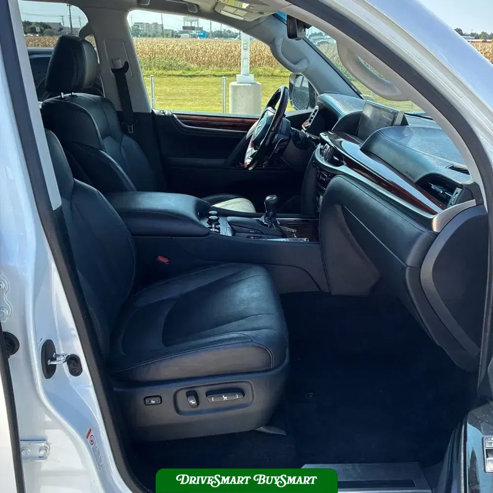 2018 Lexus LX 570 Three-Row
