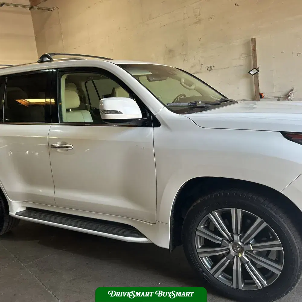 2017 Lexus LX 570 Base