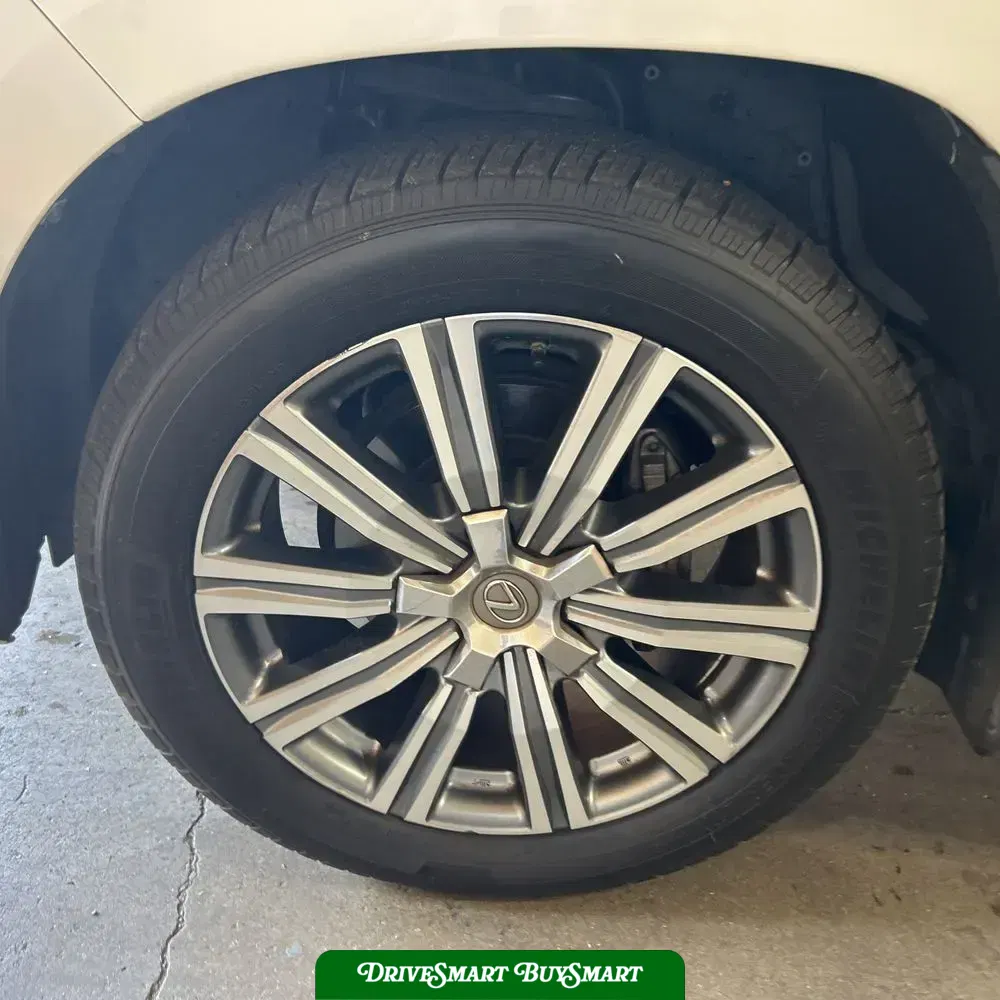 2017 Lexus LX 570 Base
