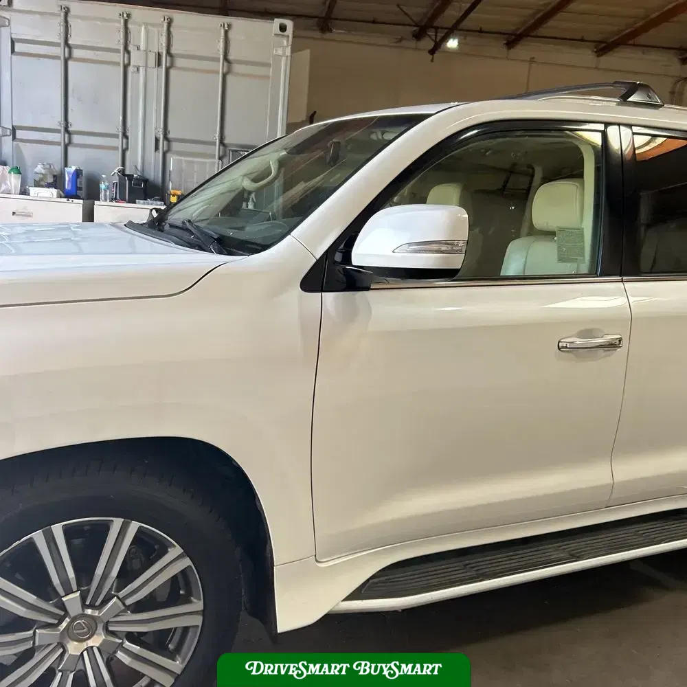2017 Lexus LX 570 Base