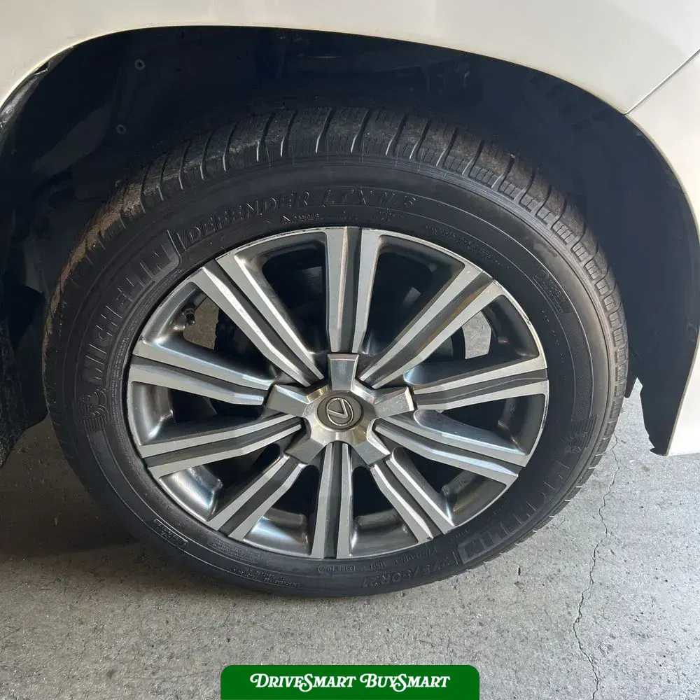 2017 Lexus LX 570 Base