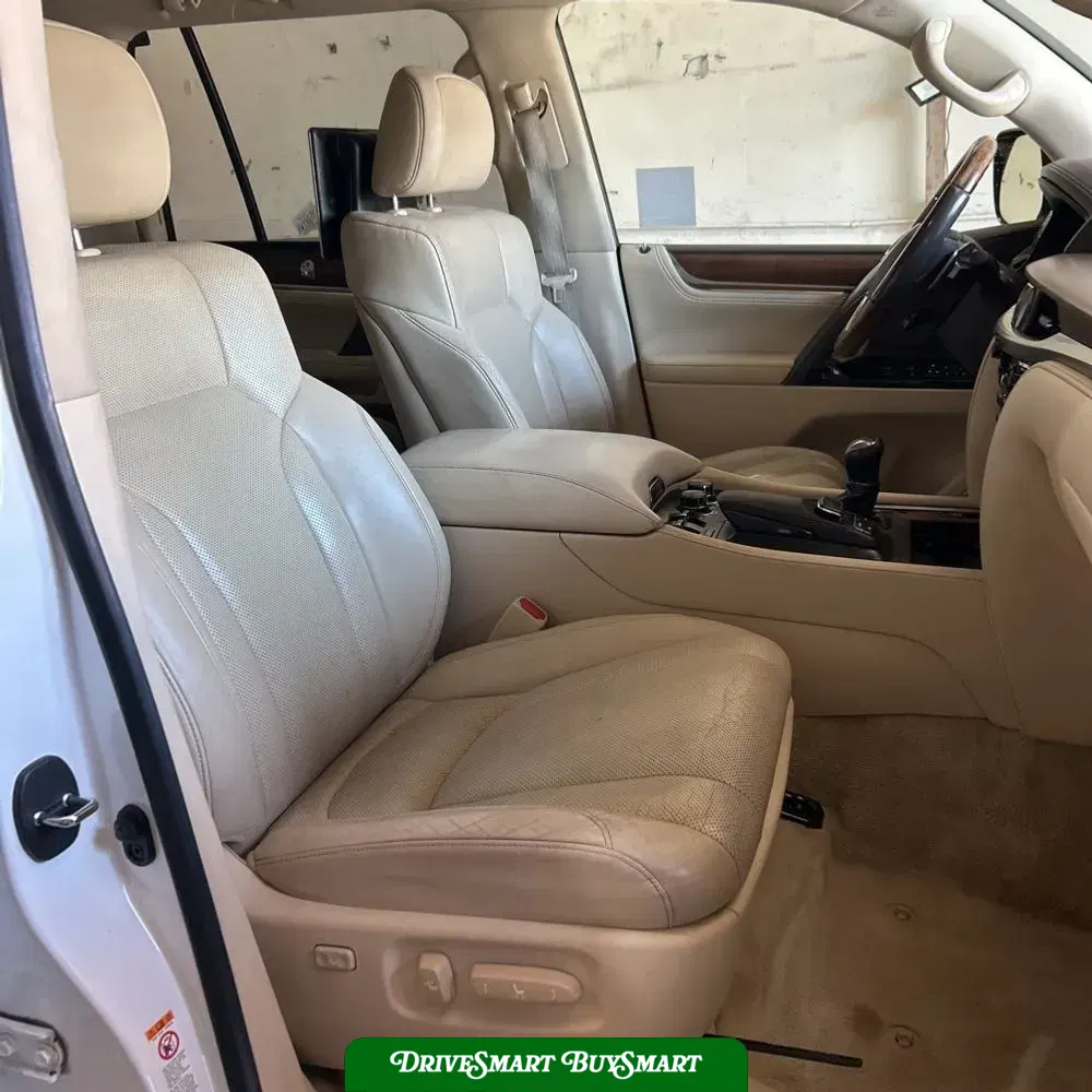 2017 Lexus LX 570 Base