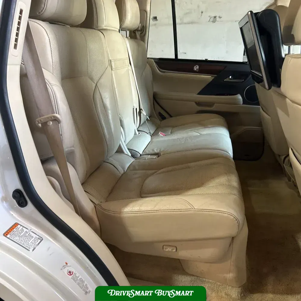 2017 Lexus LX 570 Base