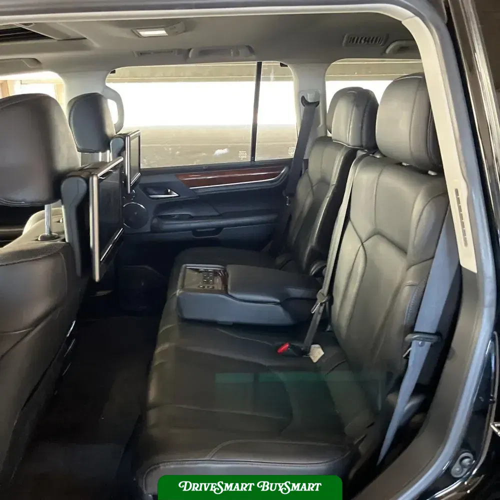 2017 Lexus LX 570 Base