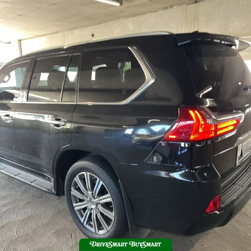 2017 Lexus LX 570 Base