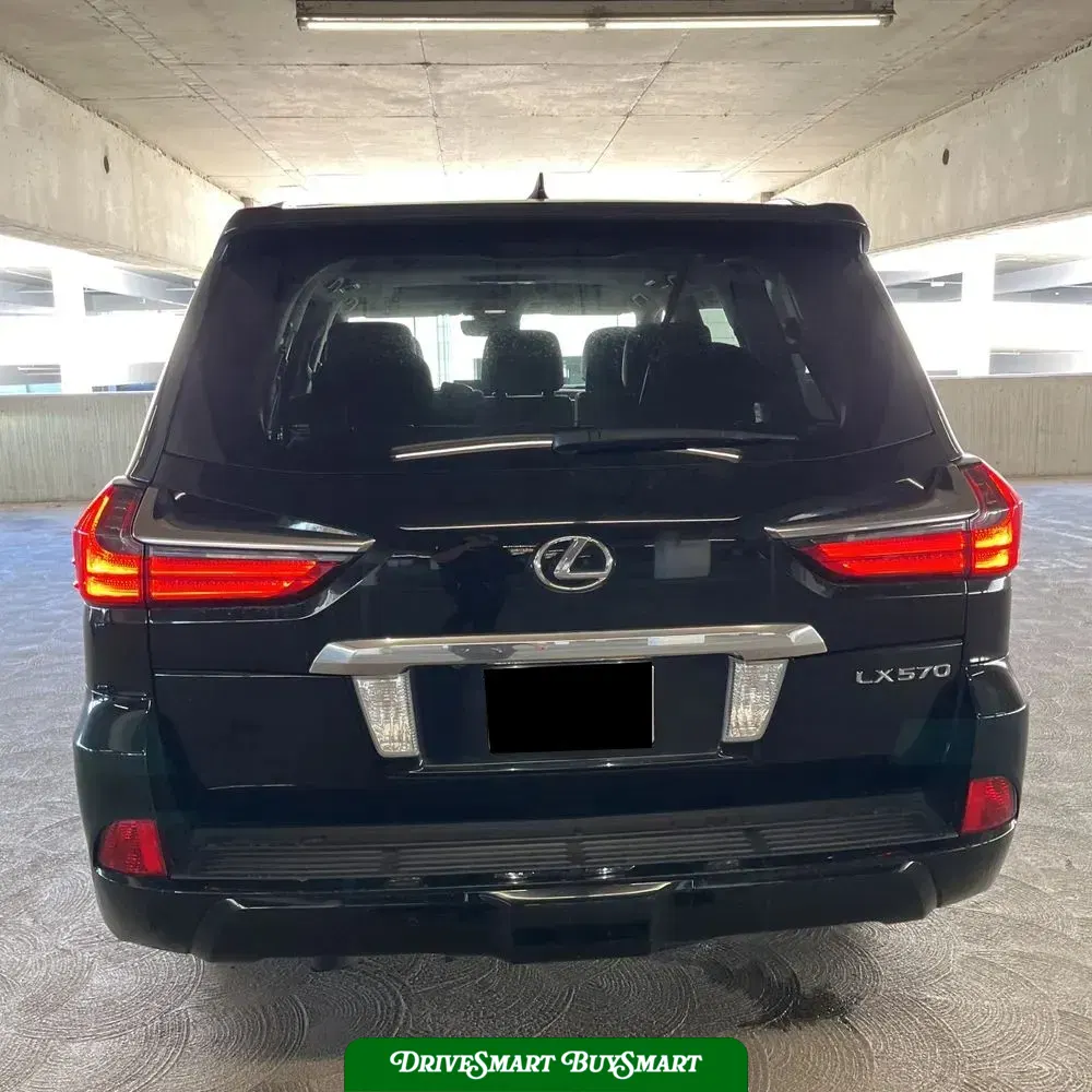 2017 Lexus LX 570 Base