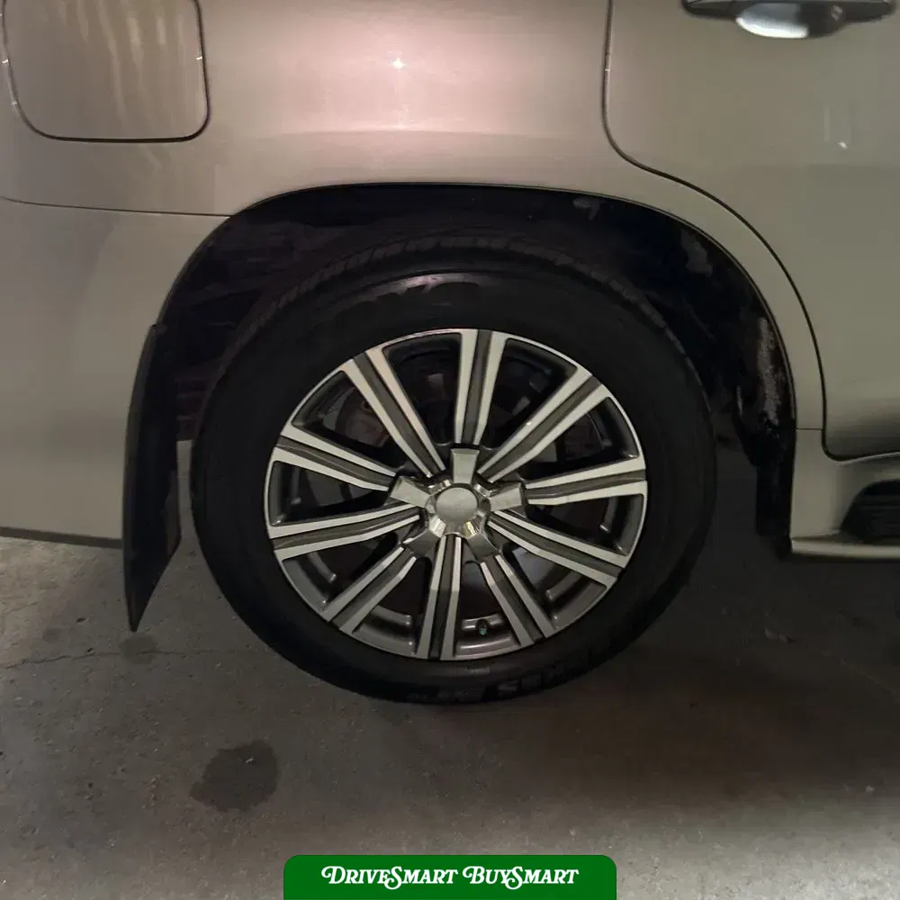 2018 Lexus LX 570 Two-Row