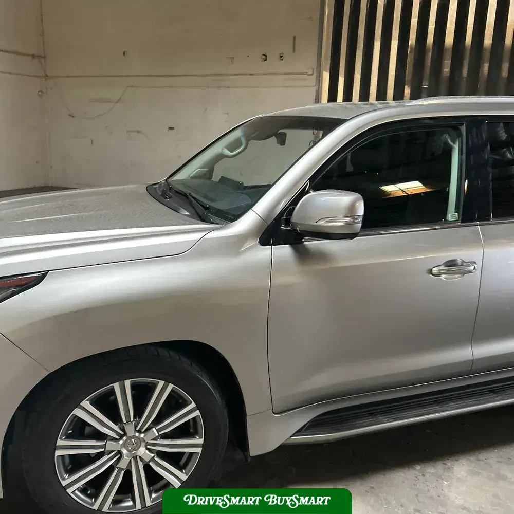 2018 Lexus LX 570 Two-Row