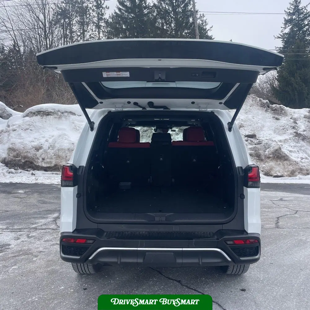 2024 Lexus LX 600 F SPORT Handling