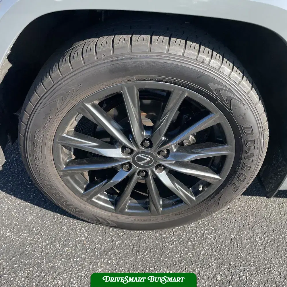 2023 Lexus LX 600 F SPORT Handling