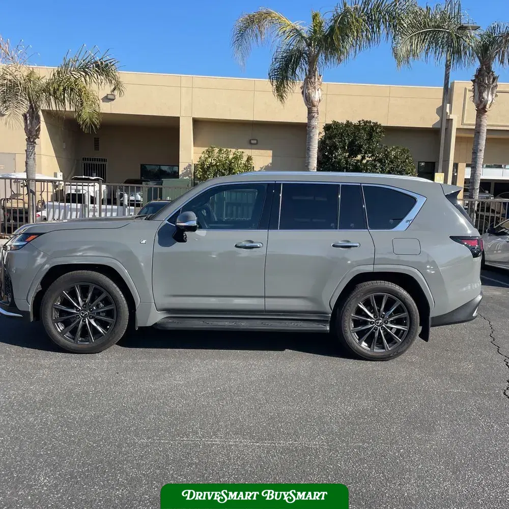 2023 Lexus LX 600 F SPORT Handling