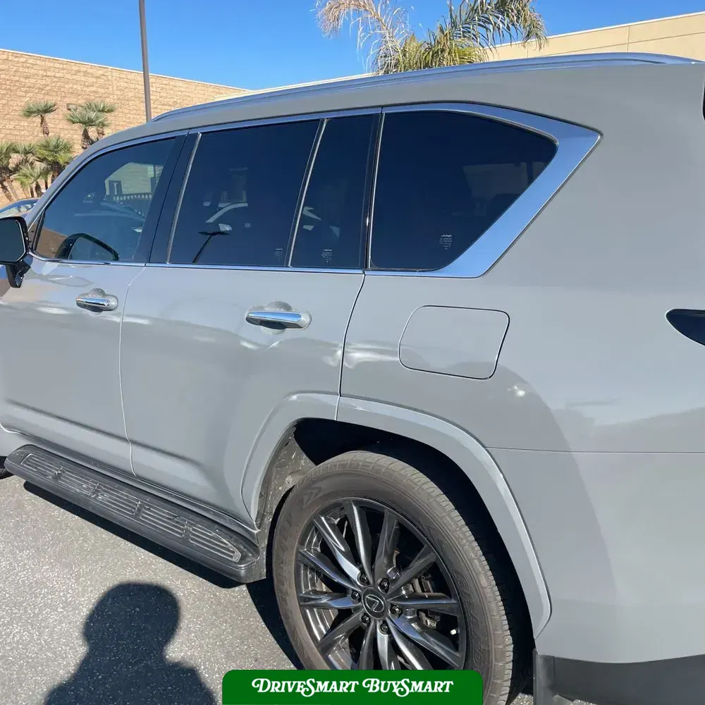 2023 Lexus LX 600 F SPORT Handling