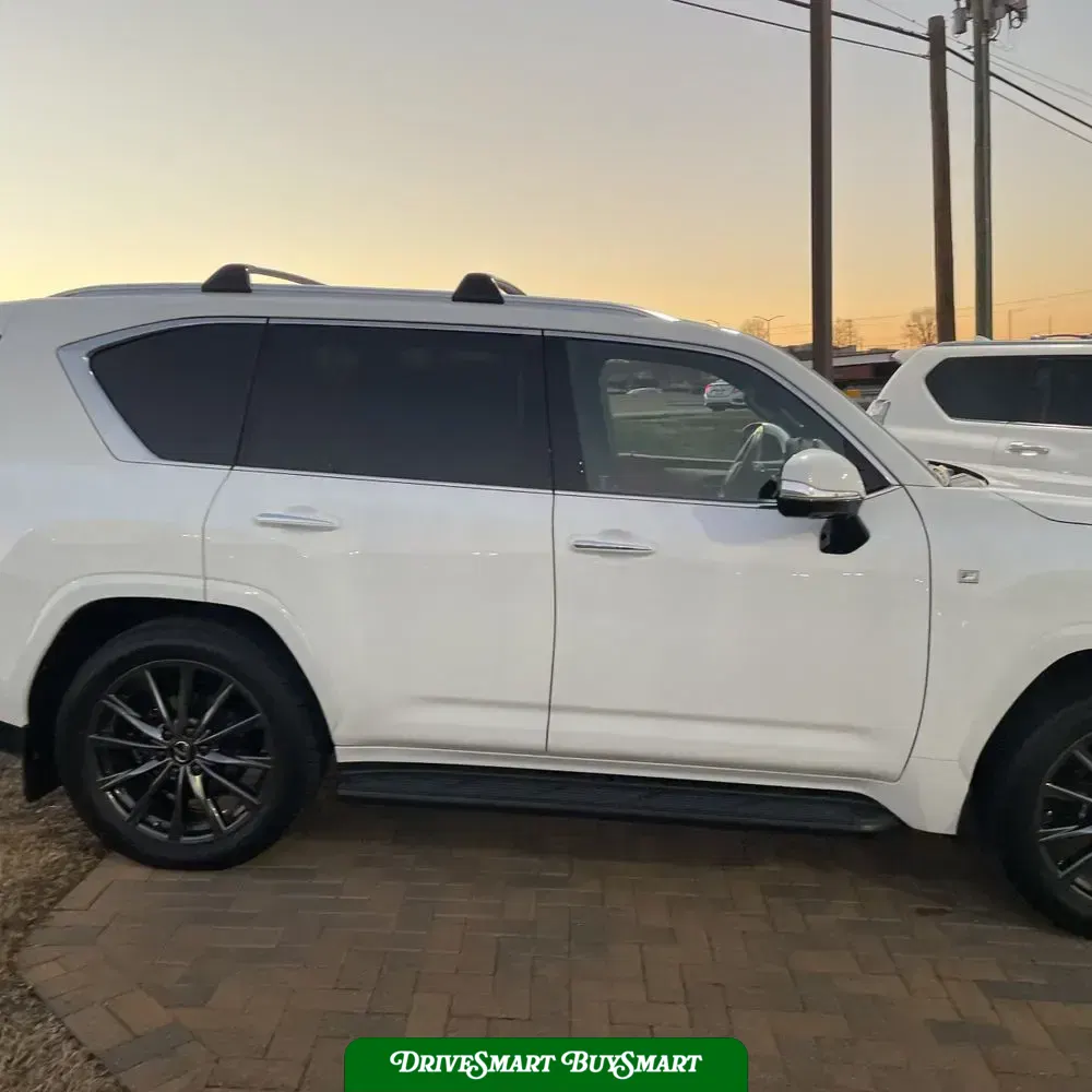 2024 Lexus LX 600 F SPORT Handling