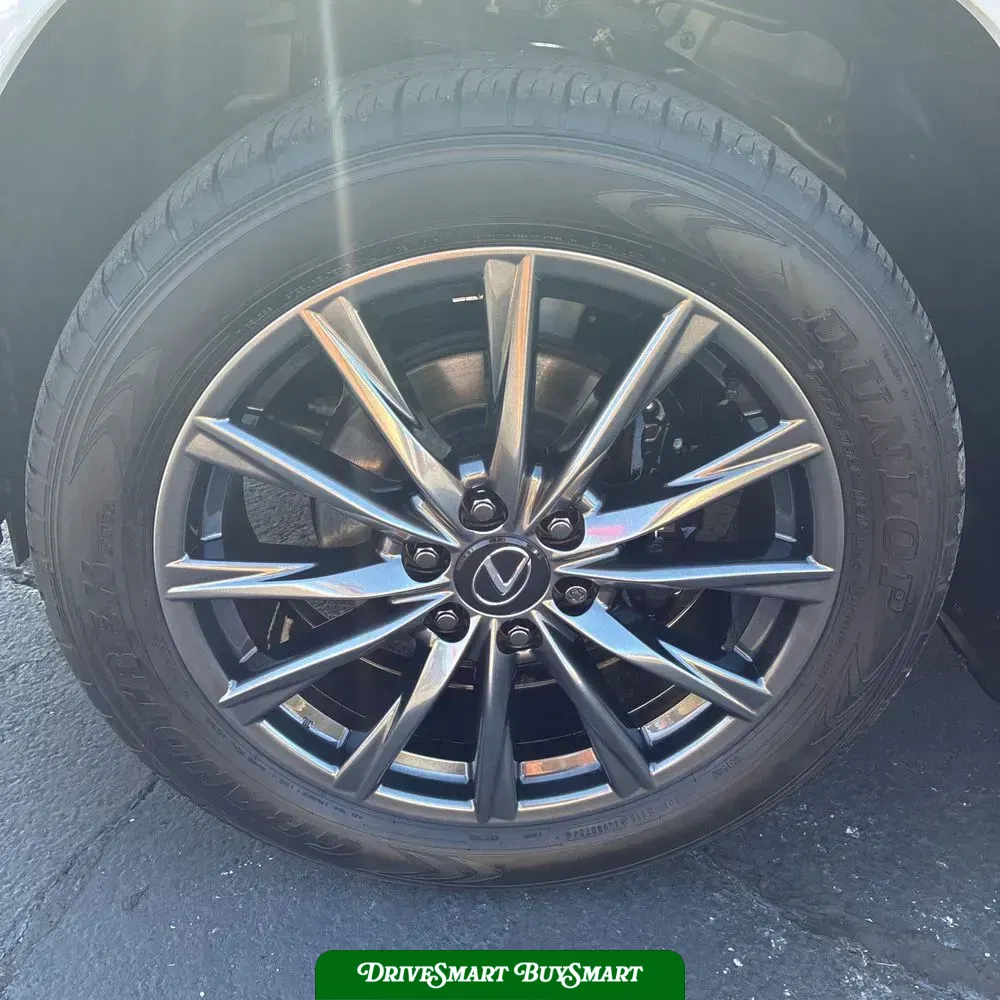 2024 Lexus LX 600 F SPORT Handling