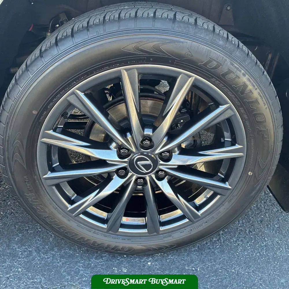 2024 Lexus LX 600 F SPORT Handling