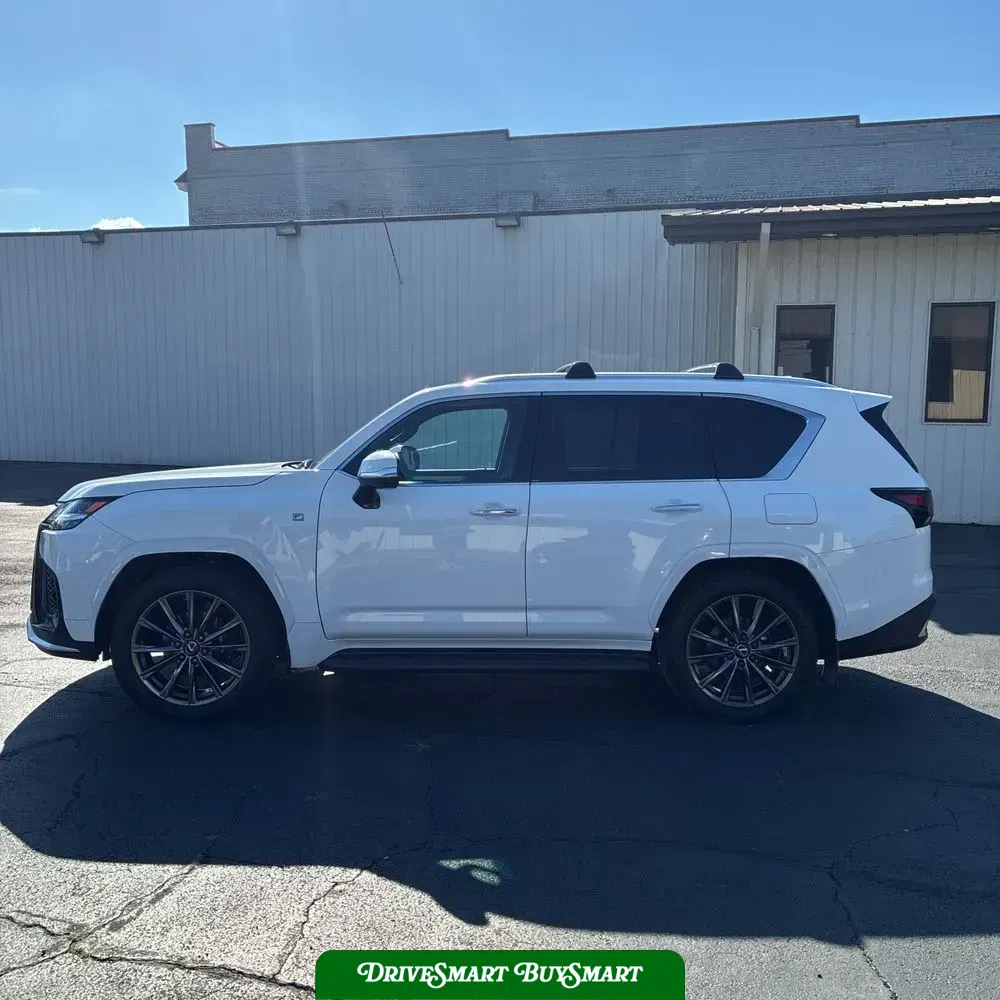 2024 Lexus LX 600 F SPORT Handling