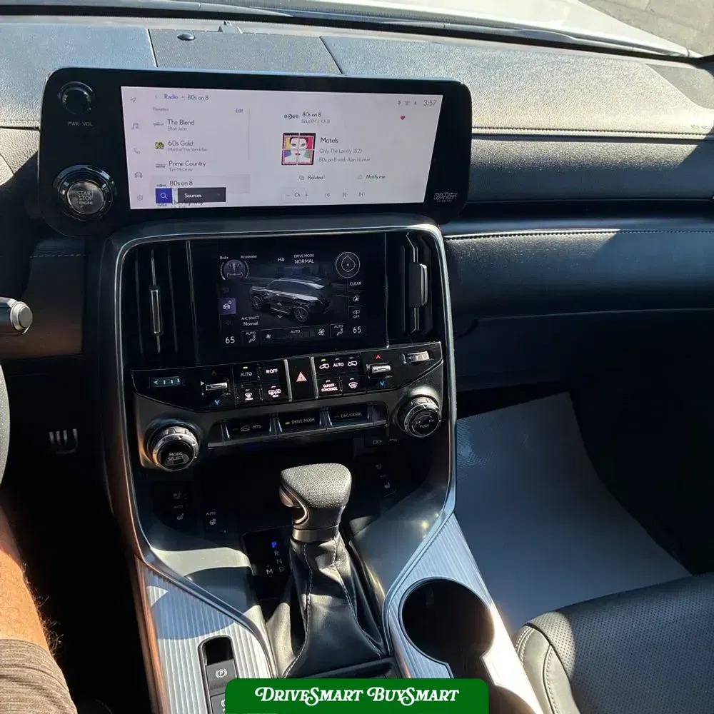 2024 Lexus LX 600 F SPORT Handling