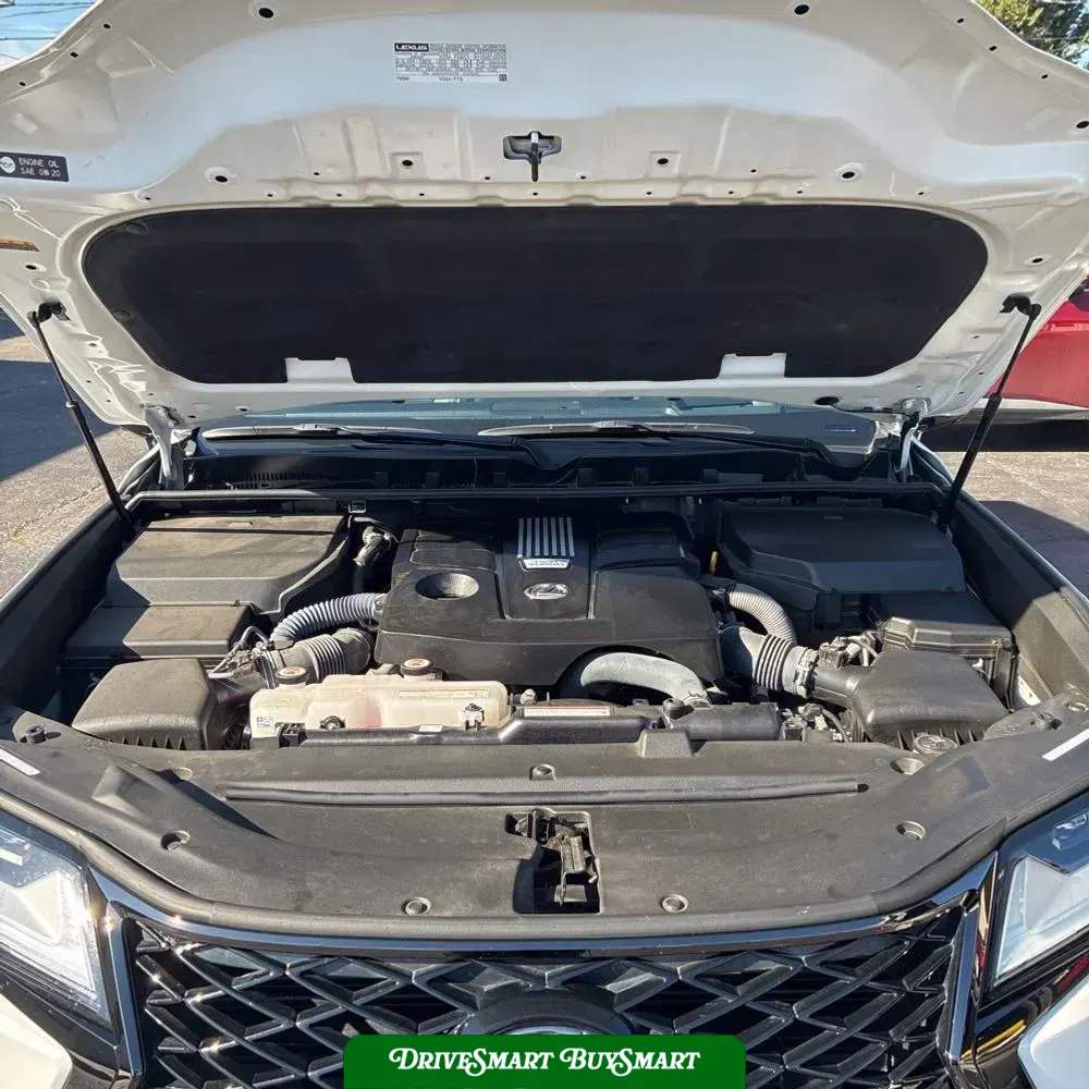 2024 Lexus LX 600 F SPORT Handling