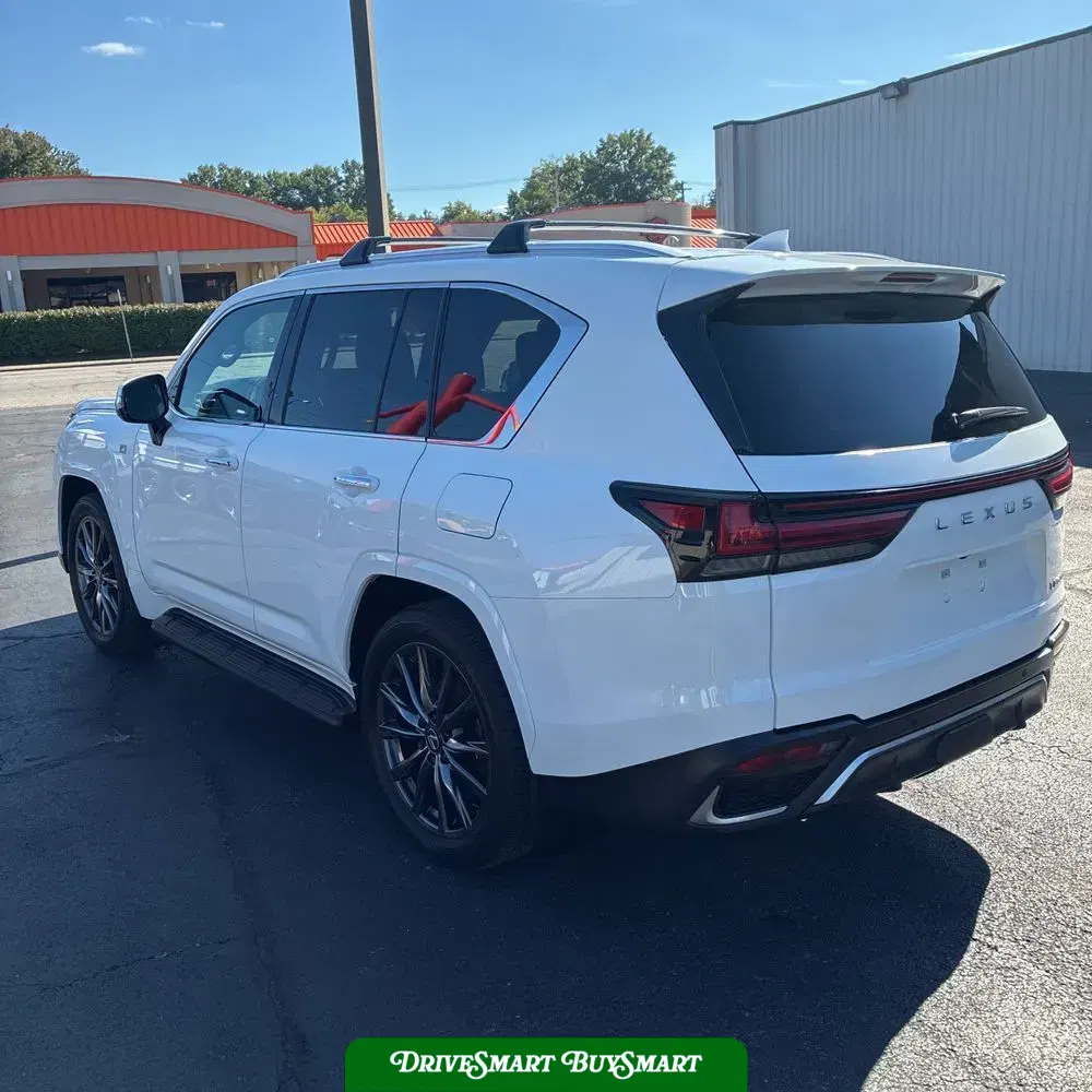 2024 Lexus LX 600 F SPORT Handling