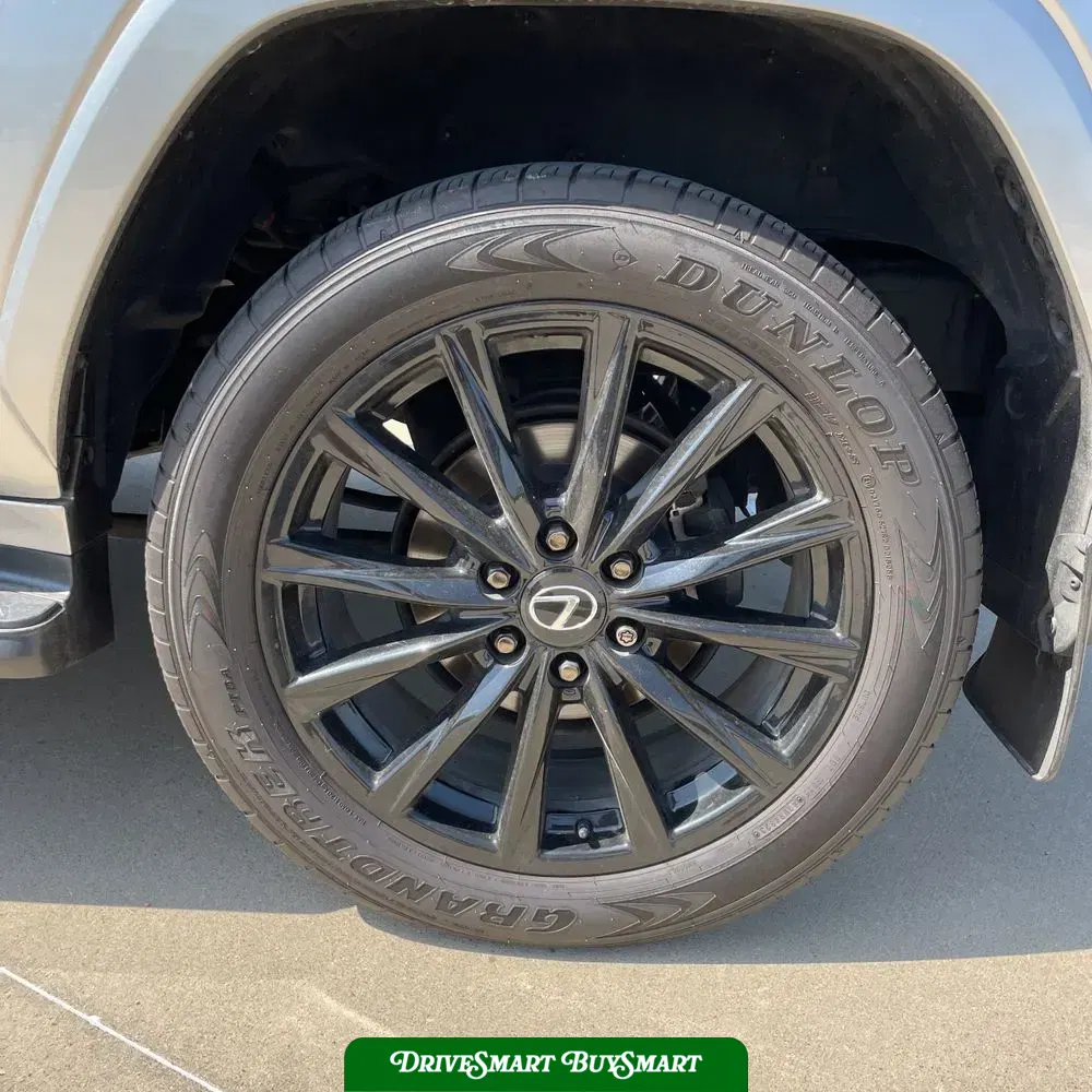 2024 Lexus LX 600 F SPORT Handling