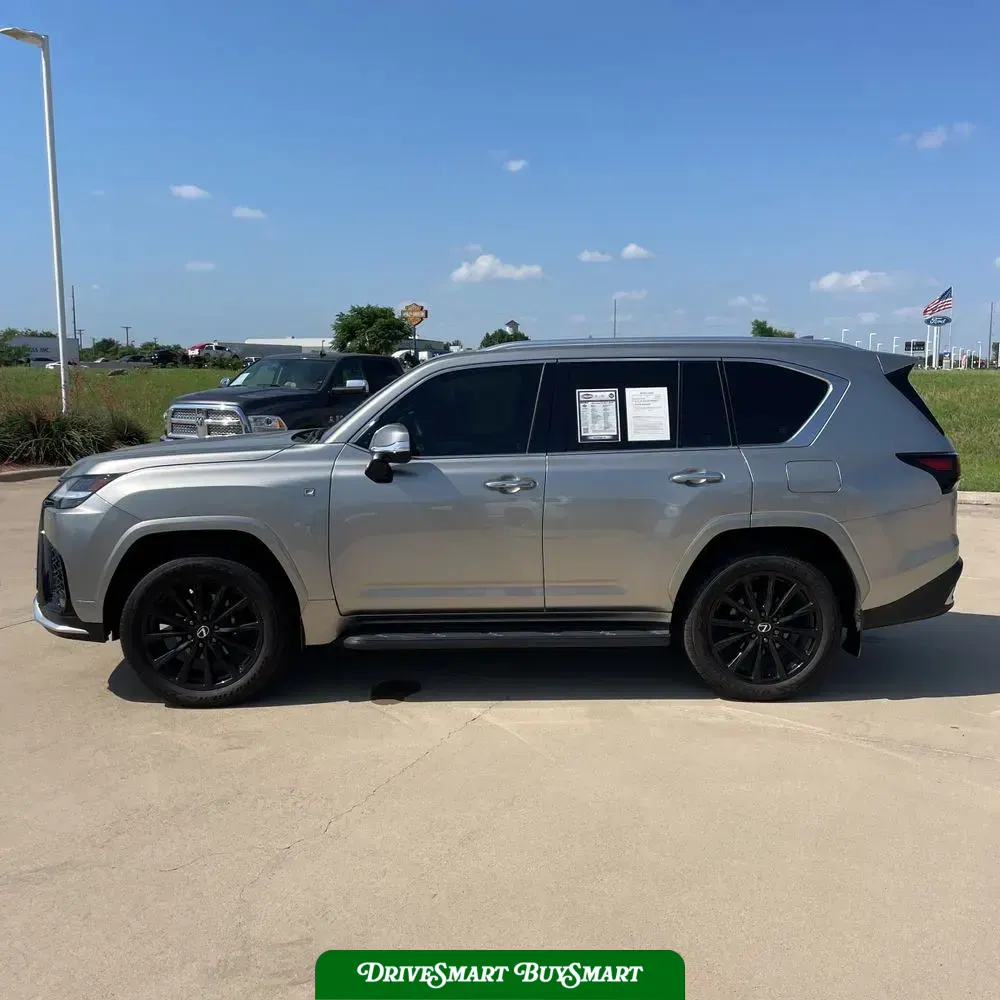 2024 Lexus LX 600 F SPORT Handling