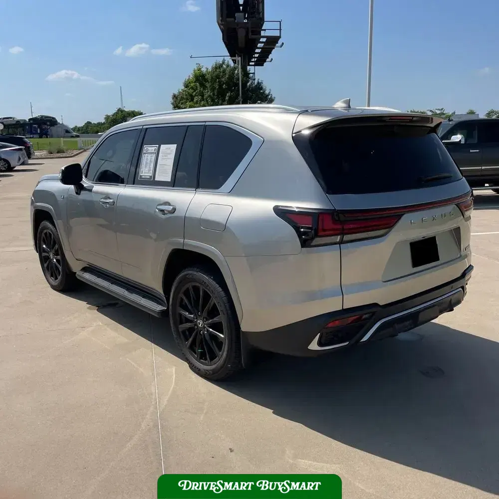 2024 Lexus LX 600 F SPORT Handling