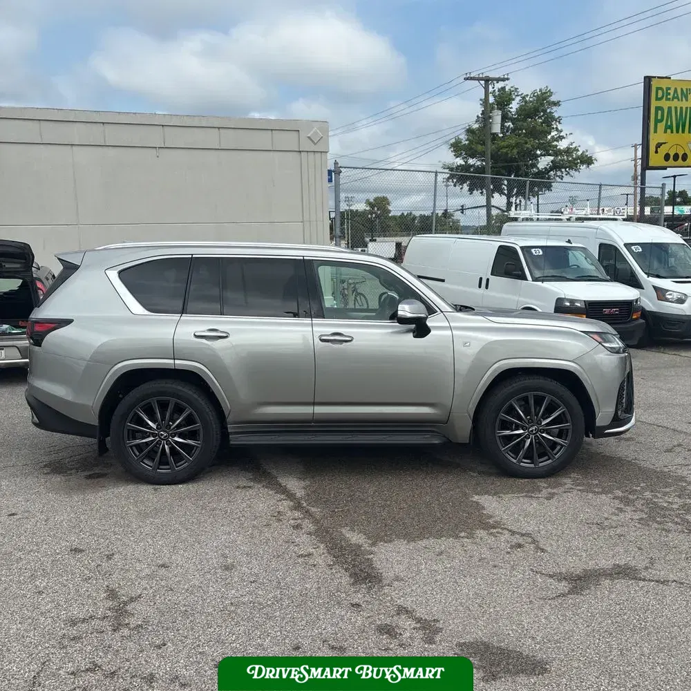 2024 Lexus LX 600 F SPORT Handling