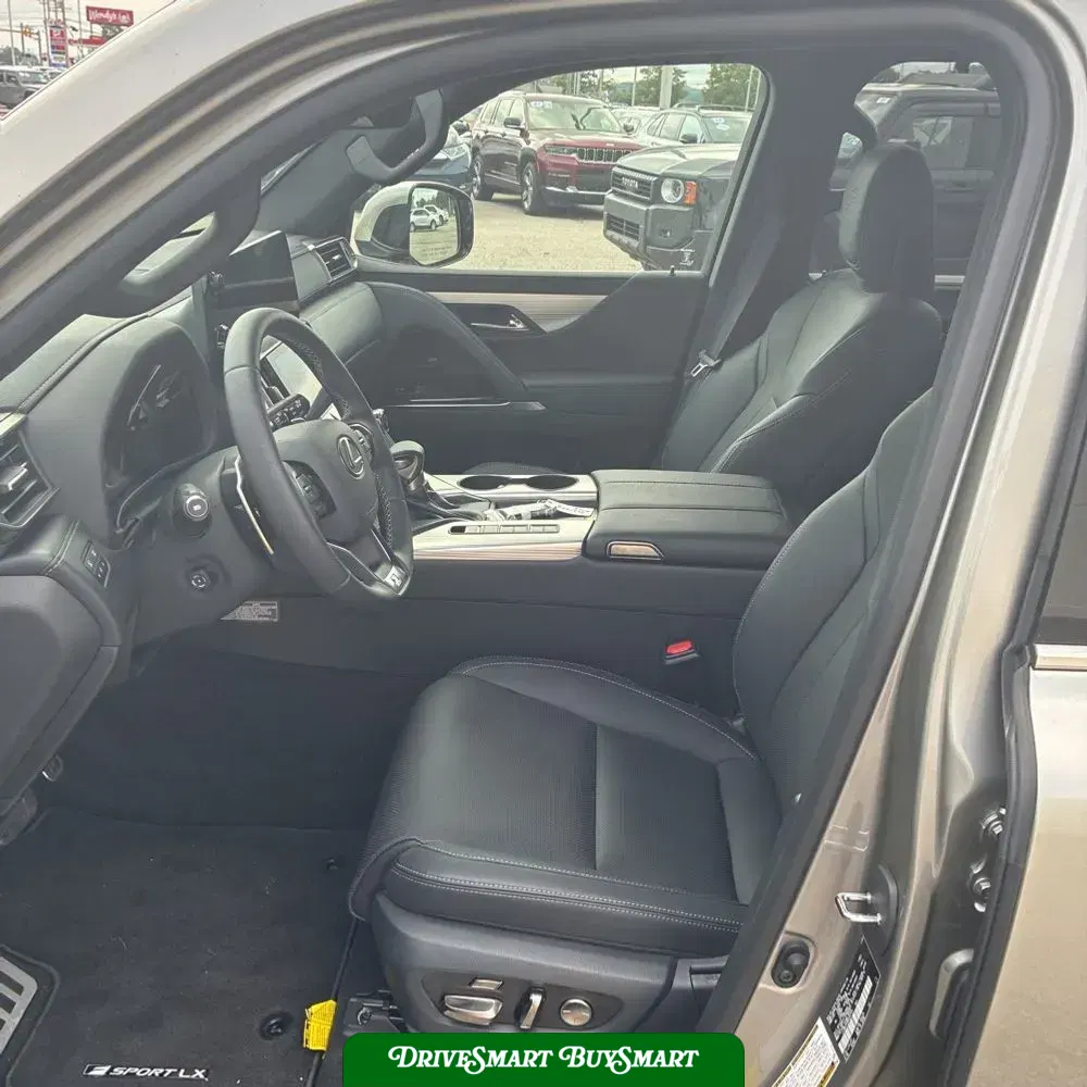 2024 Lexus LX 600 F SPORT Handling