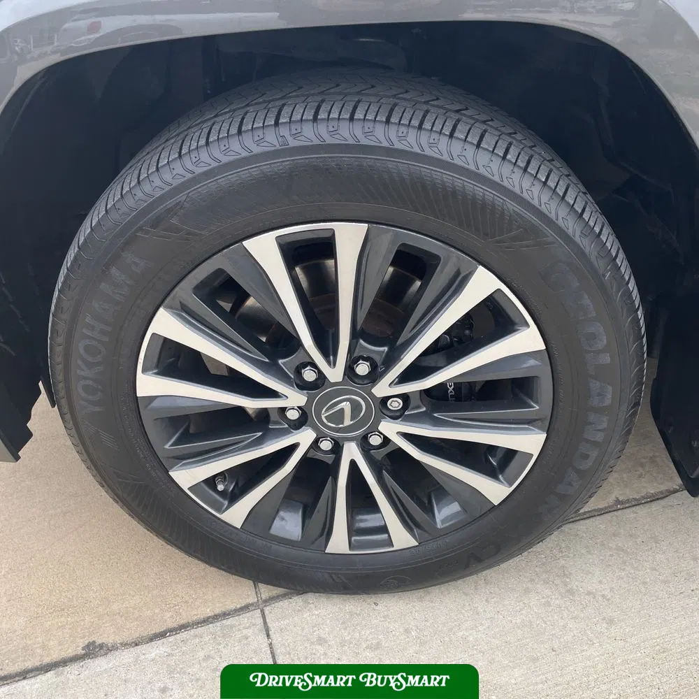 2022 Lexus LX 600 Base