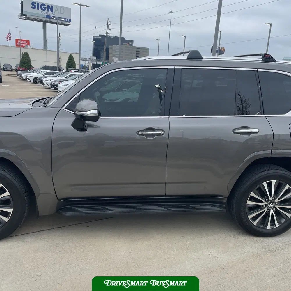 2022 Lexus LX 600 Base