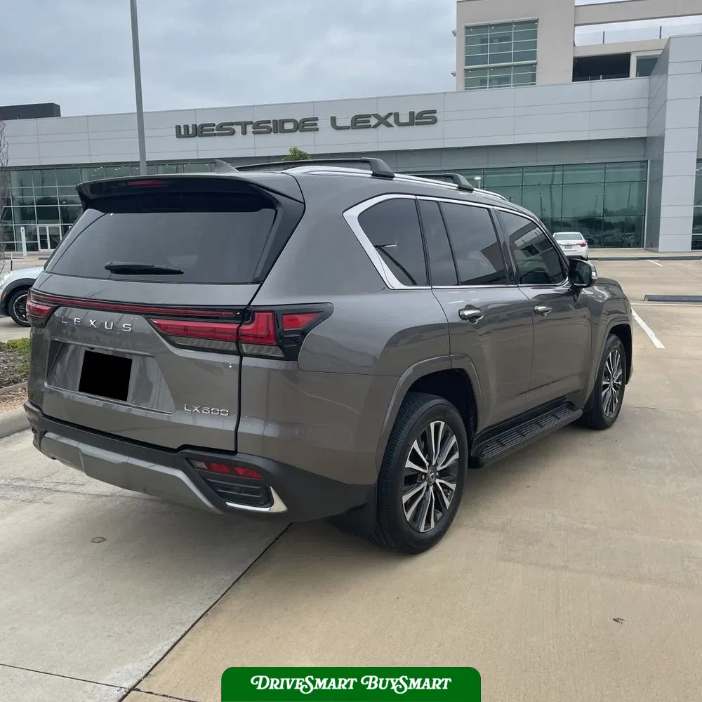 2022 Lexus LX 600 Base
