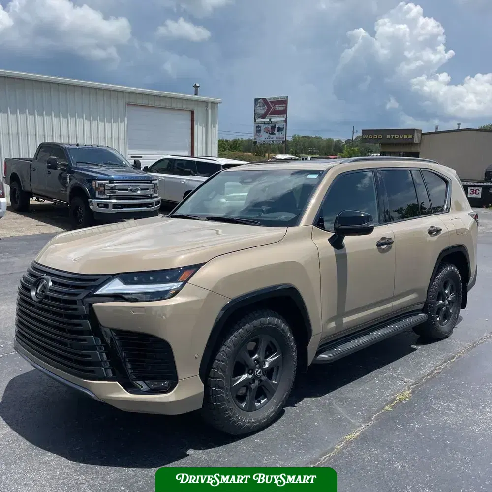 2025 Lexus LX 700h Overtrail
