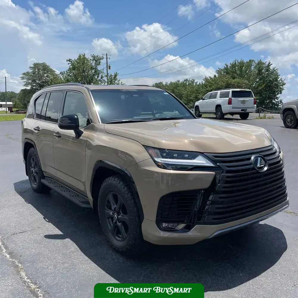 2025 Lexus LX 700h Overtrail
