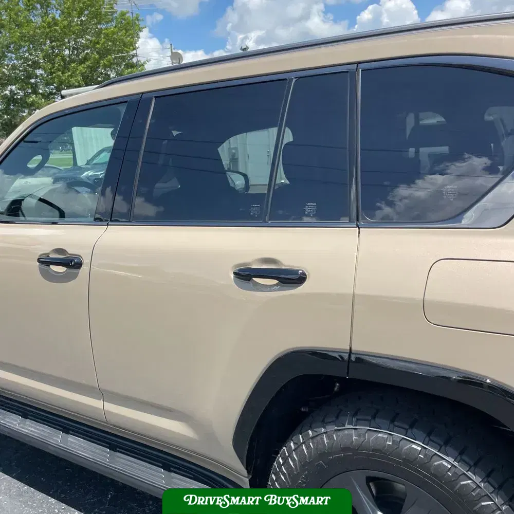 2025 Lexus LX 700h Overtrail