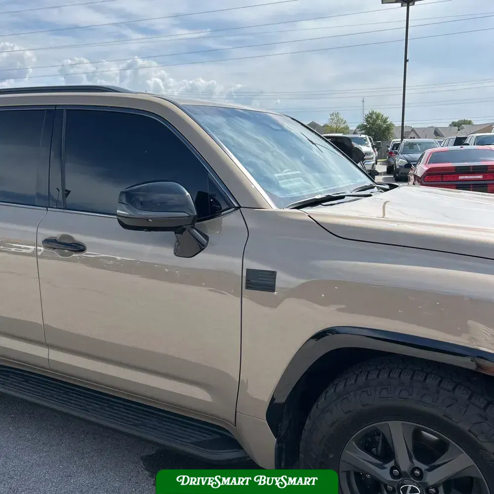 2025 Lexus LX 700h Overtrail