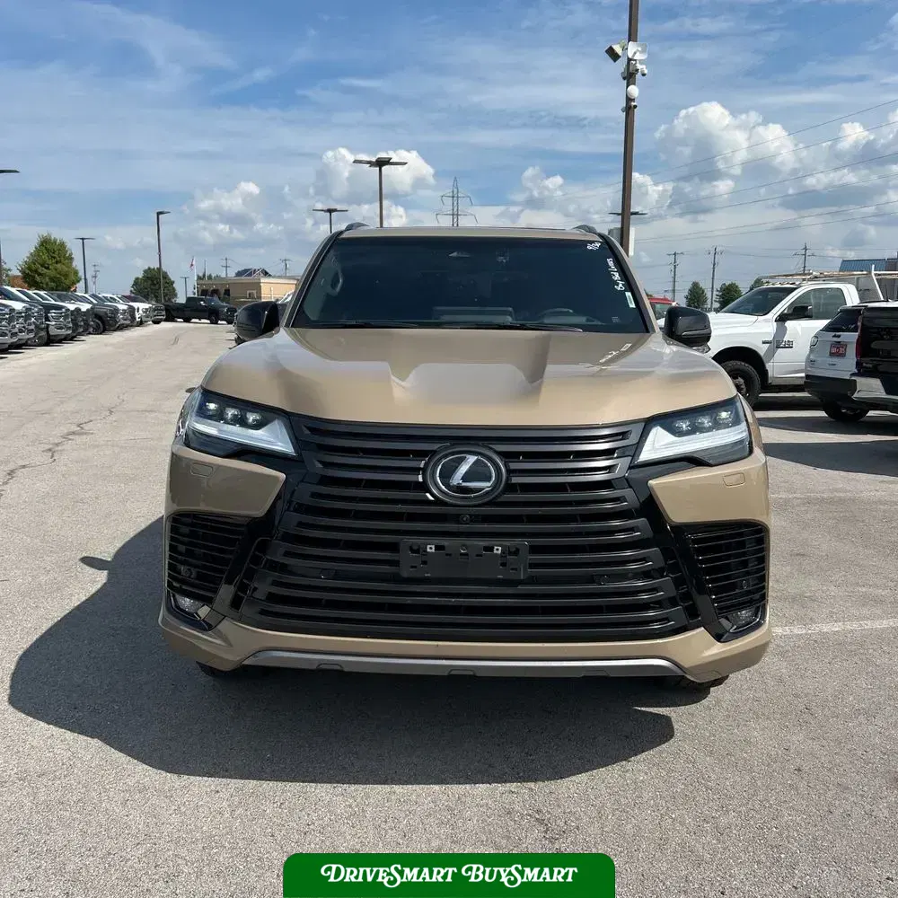 2025 Lexus LX 700h Overtrail