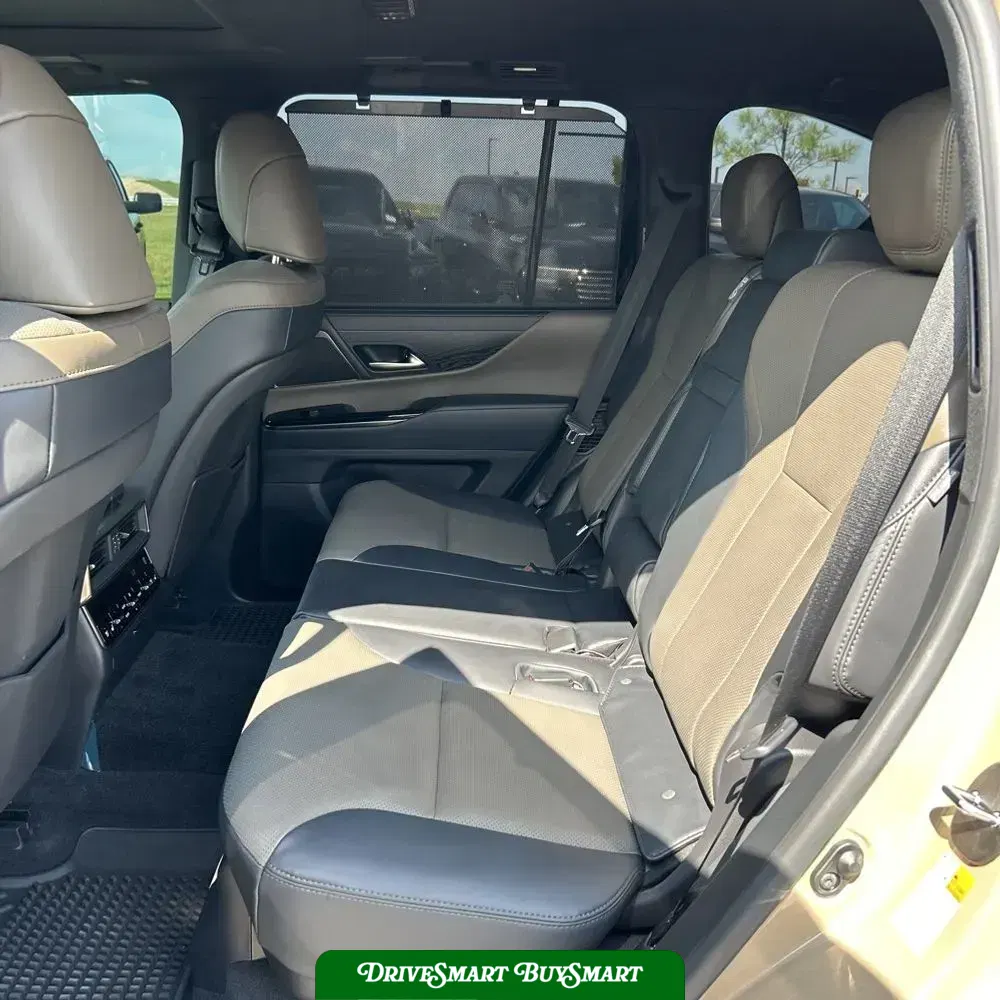 2025 Lexus LX 700h Overtrail