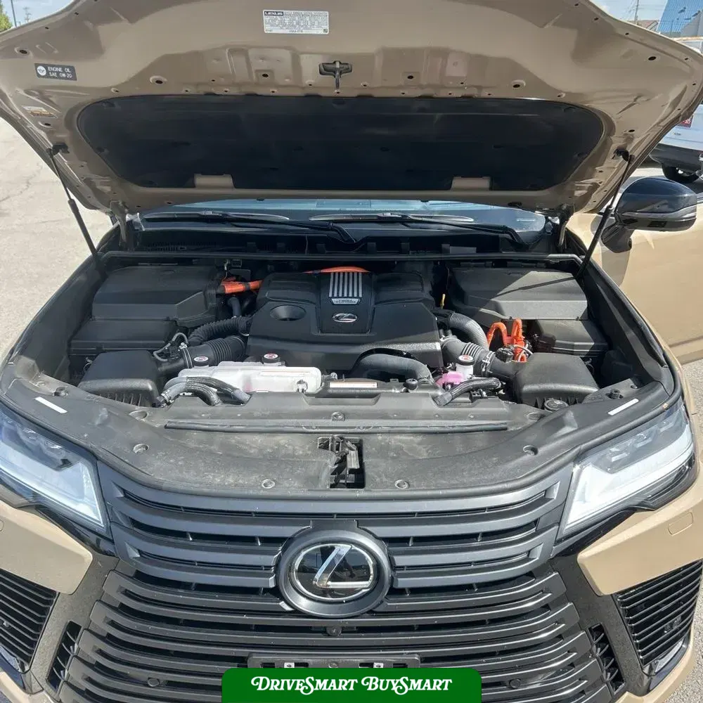2025 Lexus LX 700h Overtrail