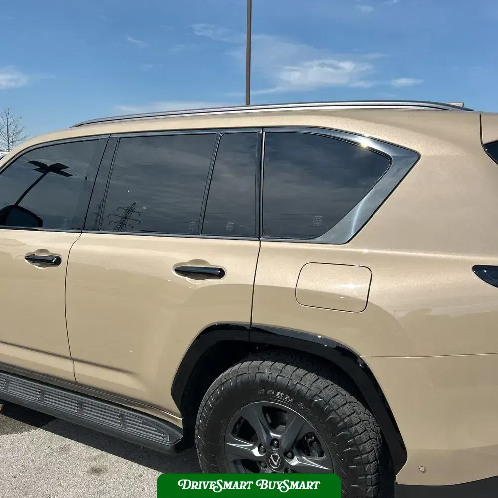 2025 Lexus LX 700h Overtrail