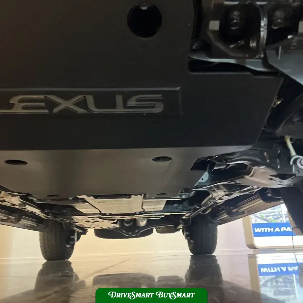 2025 Lexus LX 700h Overtrail