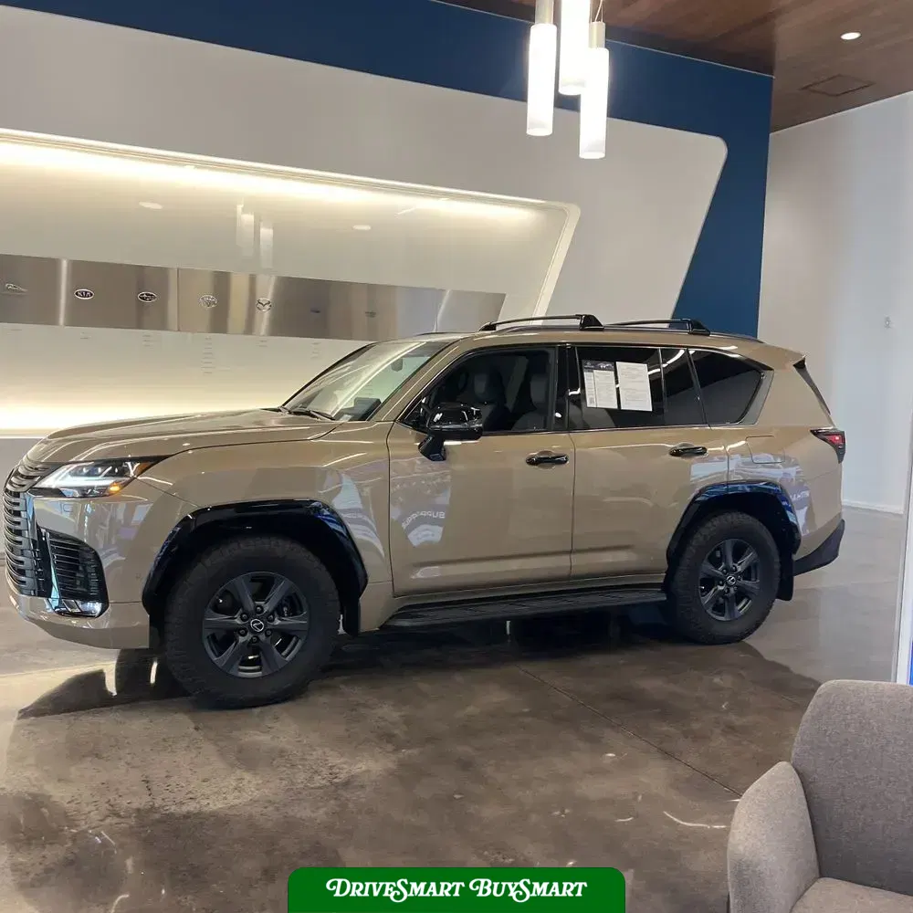 2025 Lexus LX 700h Overtrail